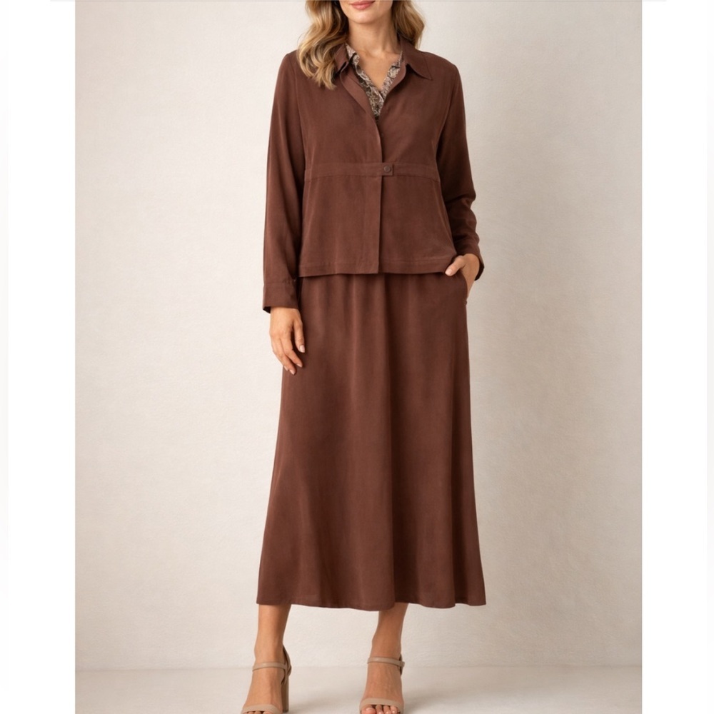 Petite Sophisticate Vintage 100% Silk Two Piece Skirt and Jacket Set Chocolate